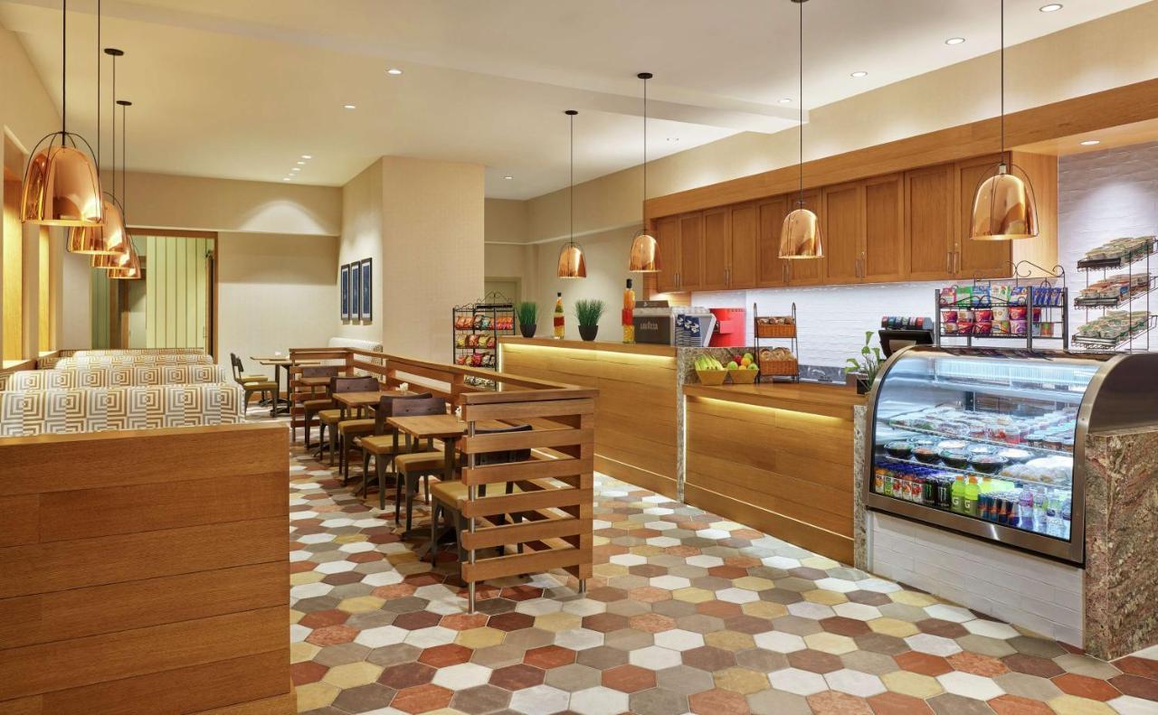 Doubletree By Hilton Houston Intercontinental Airport Hotel Exterior foto