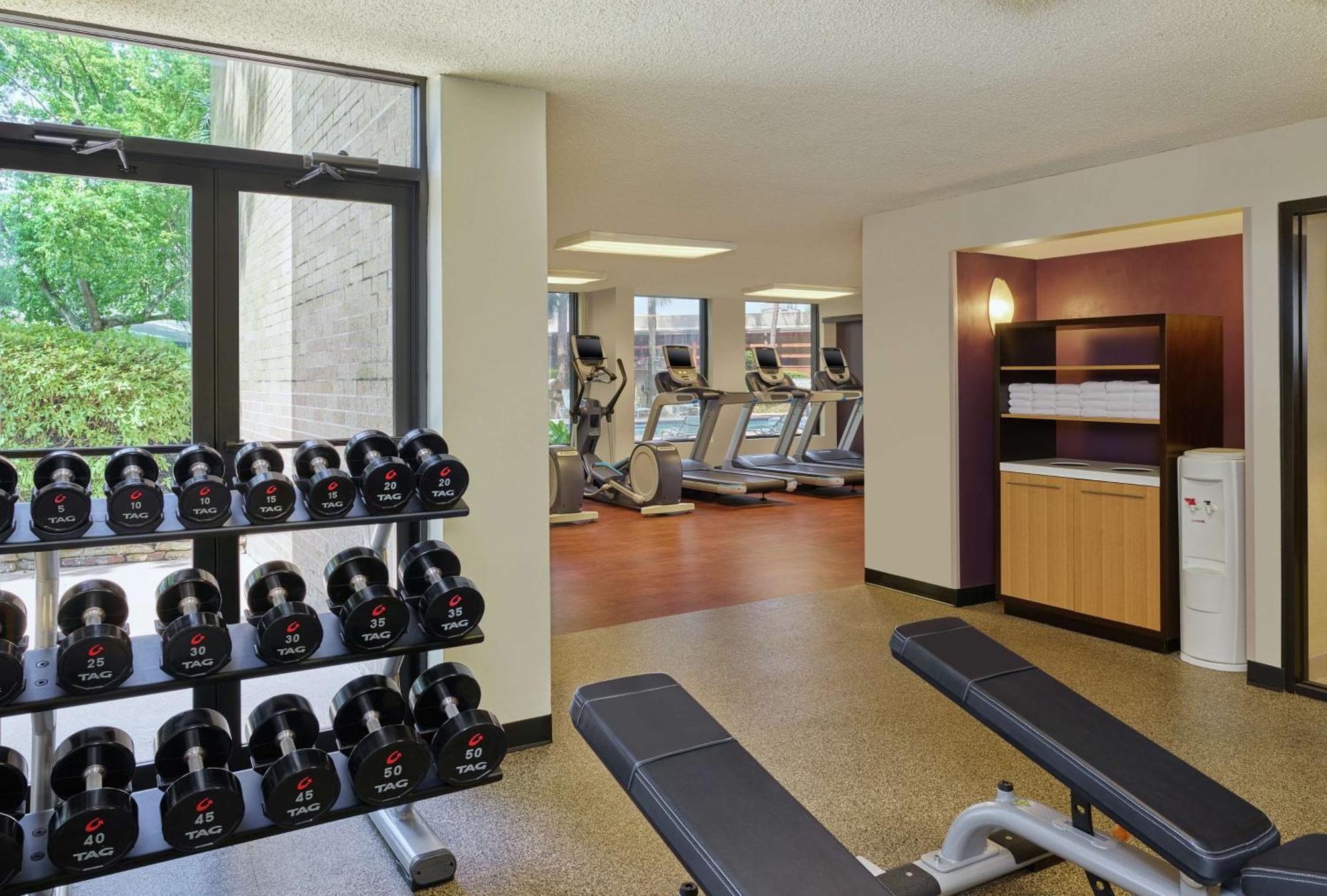 Doubletree By Hilton Houston Intercontinental Airport Hotel Exterior foto