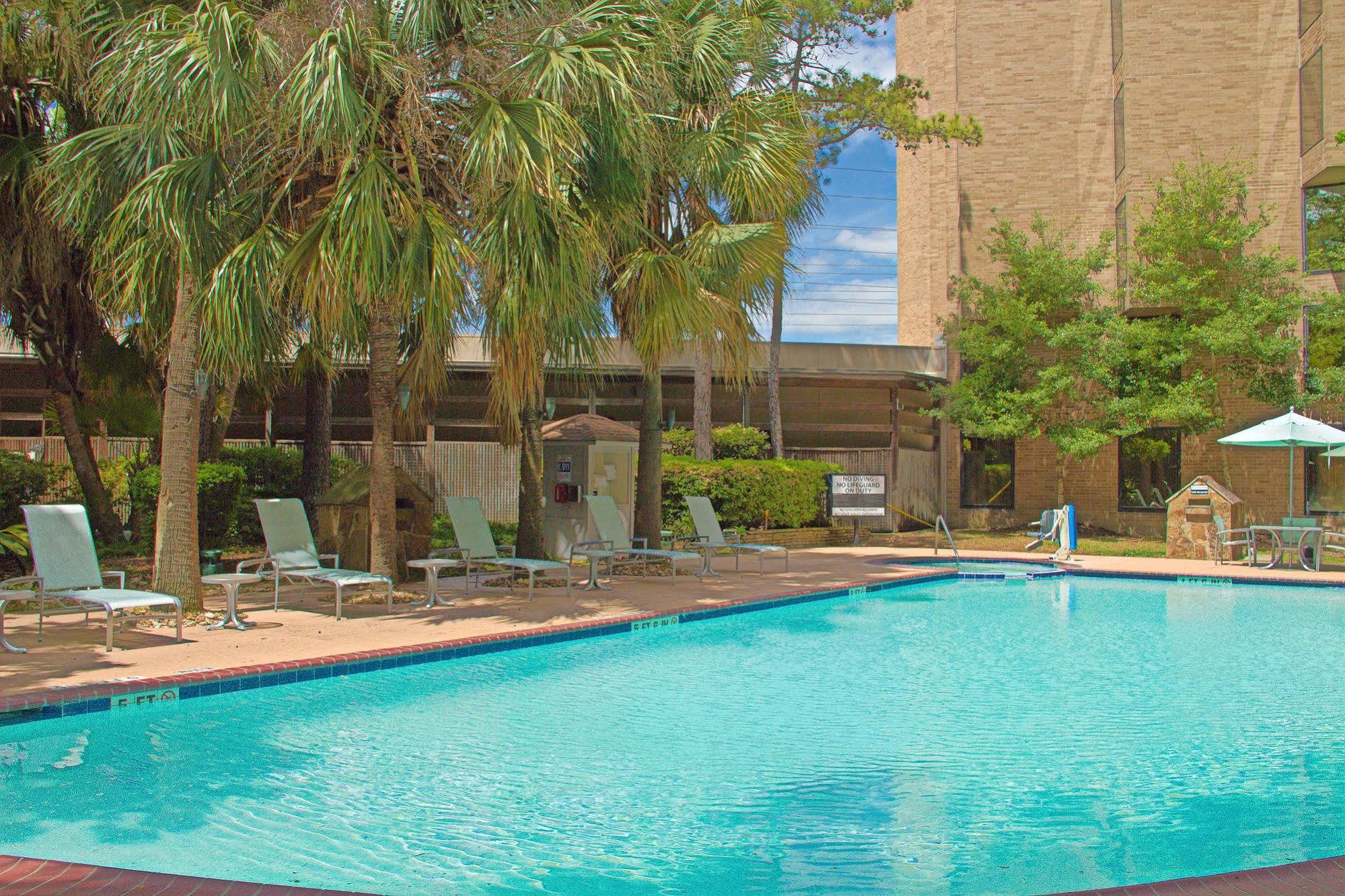 Doubletree By Hilton Houston Intercontinental Airport Hotel Exterior foto